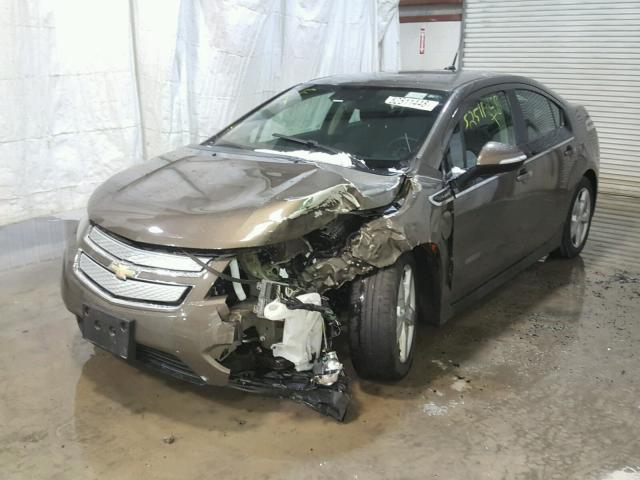 1G1RA6E44EU118709 - 2014 CHEVROLET VOLT GRAY photo 2