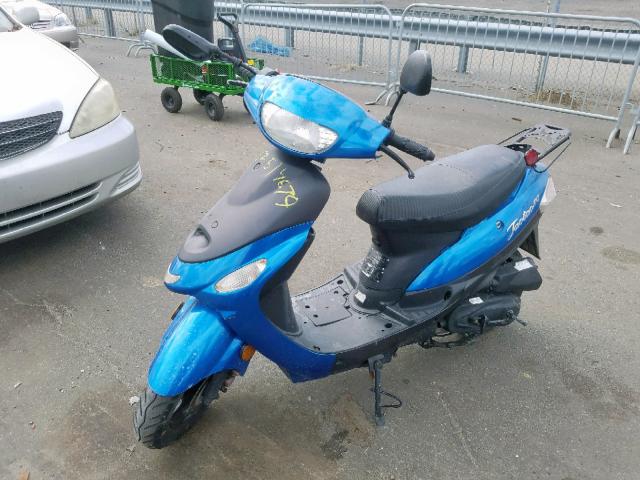 L9NTCBAE7J1012878 - 2018 OTHER SCOOTER BLUE photo 2