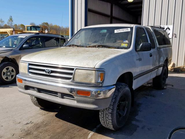 JT4UN22D6V0042405 - 1997 TOYOTA T100 XTRAC WHITE photo 2