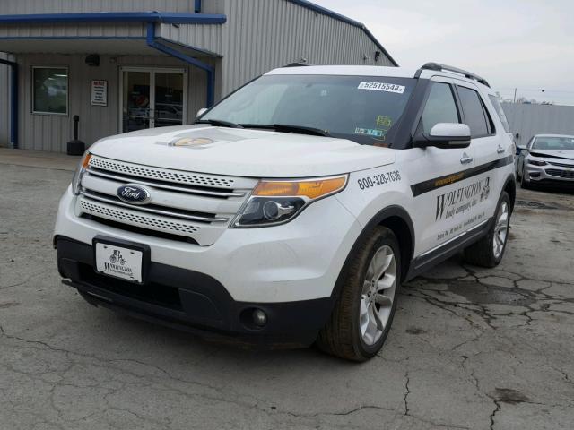 1FM5K8F89DGB03017 - 2013 FORD EXPLORER L WHITE photo 2