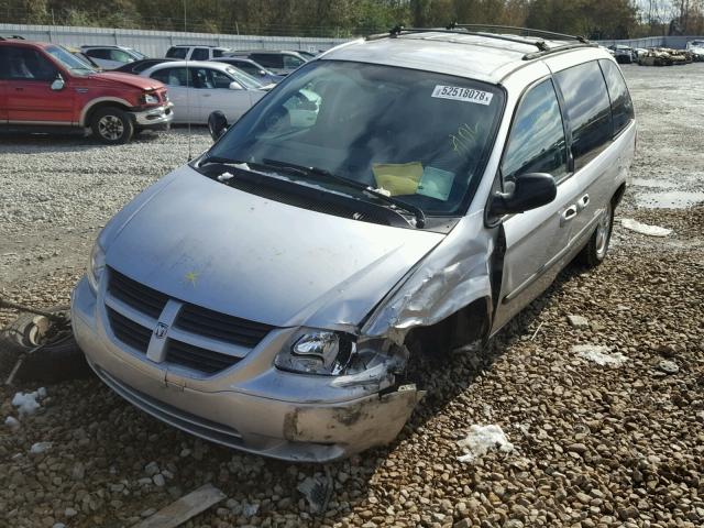 1D4GP45R15B276680 - 2005 DODGE CARAVAN SX SILVER photo 9