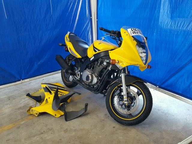 VTTGM51A342101872 - 2004 SUZUKI GS500 FK YELLOW photo 1