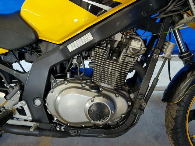 VTTGM51A342101872 - 2004 SUZUKI GS500 FK YELLOW photo 7