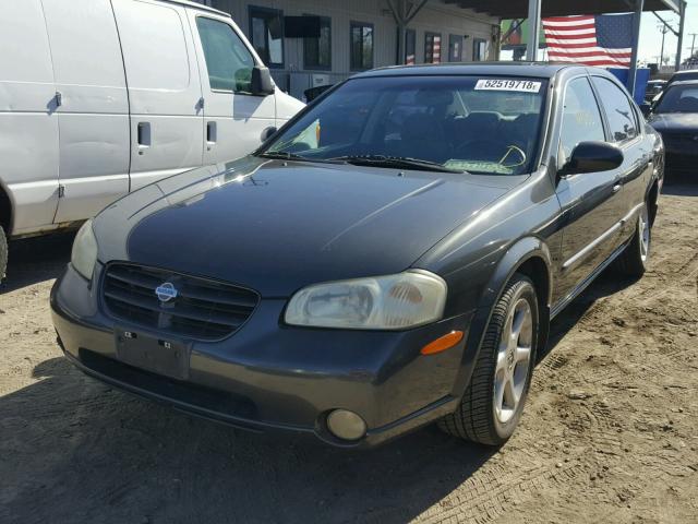 JN1CA31DX1T627658 - 2001 NISSAN MAXIMA GXE GRAY photo 2