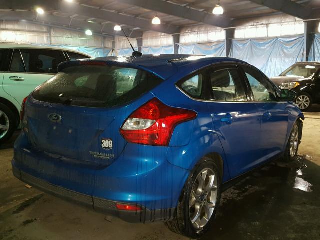 1FAHP3N24CL434778 - 2012 FORD FOCUS TITA BLUE photo 4