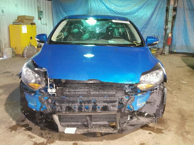 1FAHP3N24CL434778 - 2012 FORD FOCUS TITA BLUE photo 9