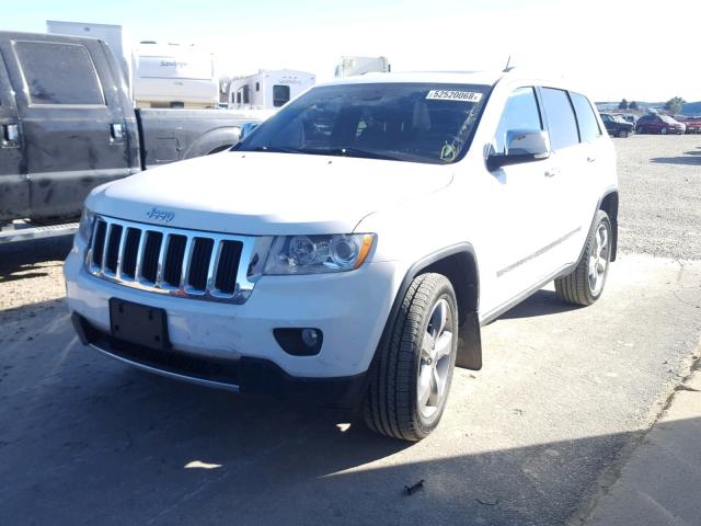 1C4RJFBG2DC585945 - 2013 JEEP GRAND CHER WHITE photo 2