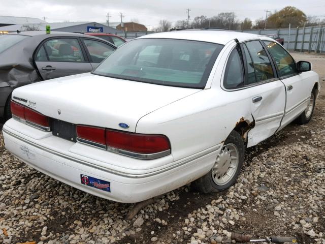 2FALP74WXTX122859 - 1996 FORD CROWN VICT WHITE photo 4