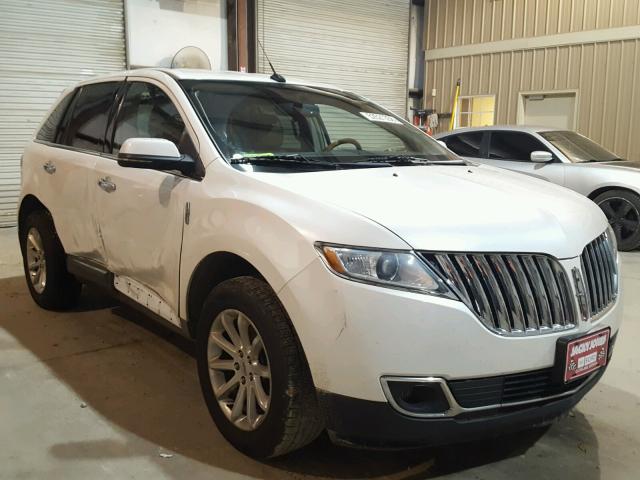 2LMDJ6JK7DBL30885 - 2013 LINCOLN MKX WHITE photo 9