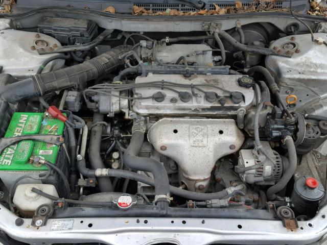 1HGCF86661A051859 - 2001 HONDA ACCORD VAL SILVER photo 7