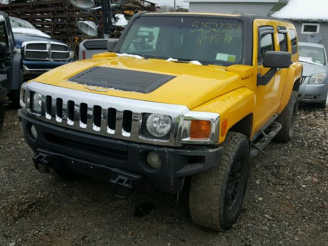 5GTDN136168190662 - 2006 HUMMER H3 YELLOW photo 2