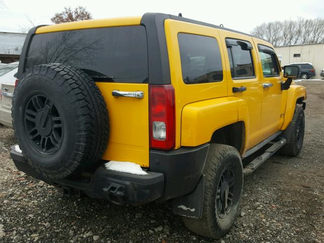 5GTDN136168190662 - 2006 HUMMER H3 YELLOW photo 4