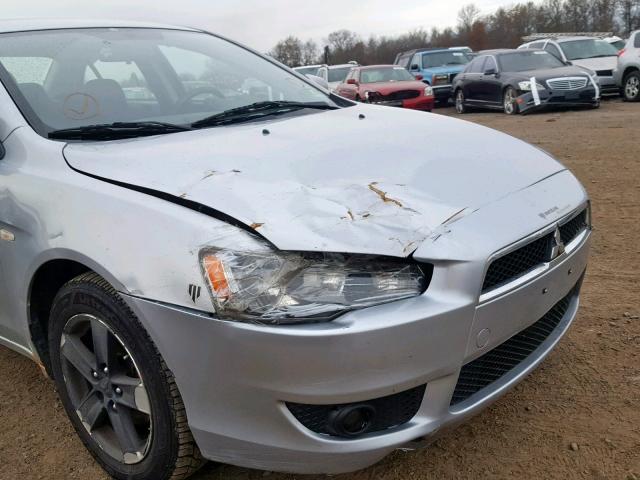 JA3AU26U98U030583 - 2008 MITSUBISHI LANCER ES SILVER photo 9