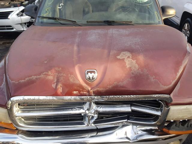 1B7GL22N4YS528473 - 2000 DODGE DAKOTA MAROON photo 7