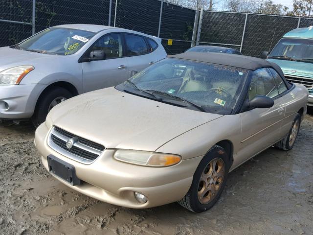 3C3EL55H7WT333885 - 1998 CHRYSLER SEBRING JX GOLD photo 2