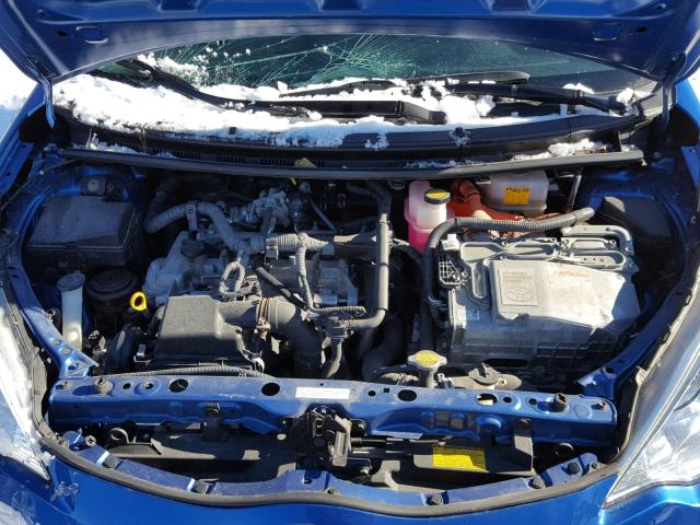 JTDKDTB35D1546010 - 2013 TOYOTA PRIUS C BLUE photo 7