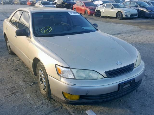 JT8BF28G3W5034366 - 1998 LEXUS ES 300 GOLD photo 1