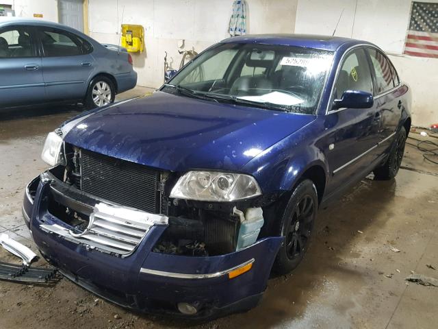 WVWPD63B53P261557 - 2003 VOLKSWAGEN PASSAT GLS BLUE photo 2