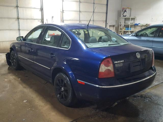 WVWPD63B53P261557 - 2003 VOLKSWAGEN PASSAT GLS BLUE photo 3