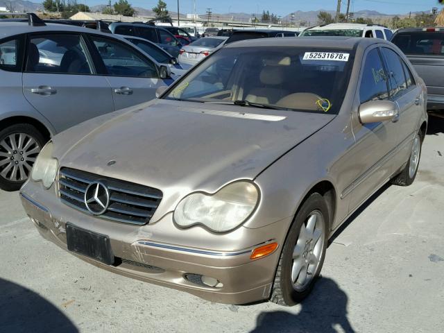 WDBRF61J13A396288 - 2003 MERCEDES-BENZ C 240 GOLD photo 2