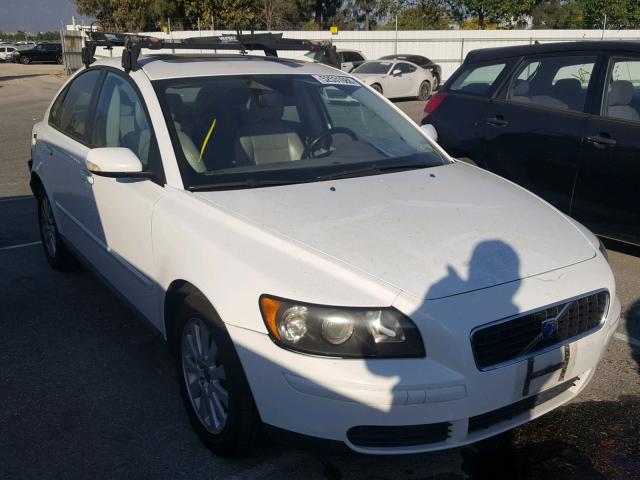 YV1MS382352078491 - 2005 VOLVO S40 2.4I WHITE photo 1