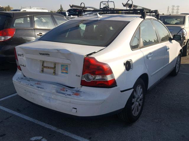 YV1MS382352078491 - 2005 VOLVO S40 2.4I WHITE photo 4