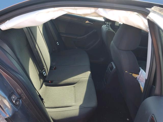 3VW2K7AJ4FM210798 - 2015 VOLKSWAGEN JETTA BASE 灰色 照片 6