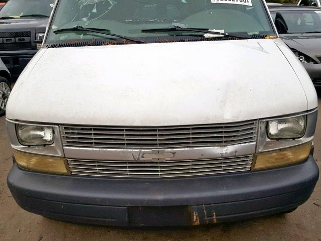 1GCDL19X25B102393 - 2005 CHEVROLET ASTRO WHITE photo 7