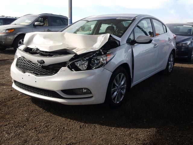 KNAFX4A81E5113951 - 2014 KIA FORTE EX WHITE photo 2