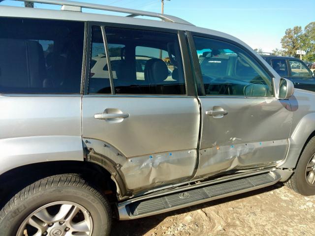 JTJBT20X160100154 - 2006 LEXUS GX 470 SILVER photo 9