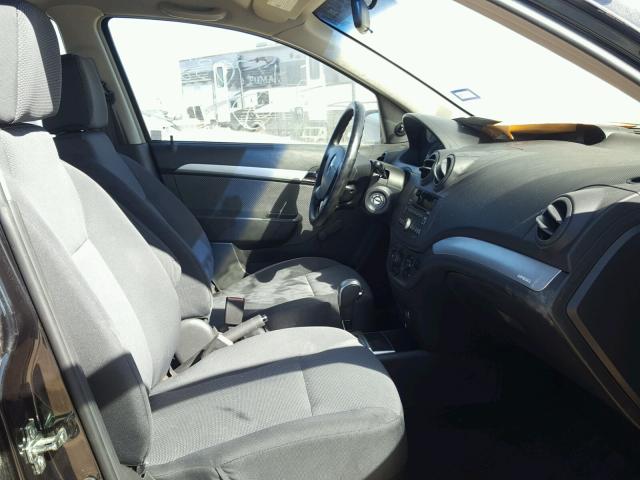 KL1TD5DE9BB187032 - 2011 CHEVROLET AVEO LS BLACK photo 5