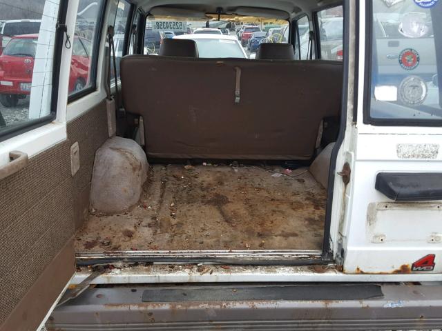 JACCH58E2K8917835 - 1989 ISUZU TROOPER II WHITE photo 9