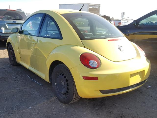 3VWPG3AG6AM015945 - 2010 VOLKSWAGEN NEW BEETLE 黄色 照片 3