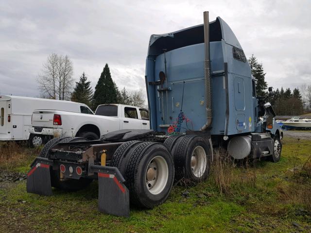 1XKADB9X74J053027 - 2004 KENWORTH CONSTRUCTI GRAY photo 4