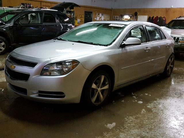 1G1ZC5E09CF204360 - 2012 CHEVROLET MALIBU 1LT 银色 照片 2