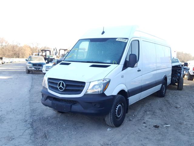 WD3PE8CD8HP564635 - 2017 MERCEDES-BENZ SPRINTER 2 WHITE photo 2