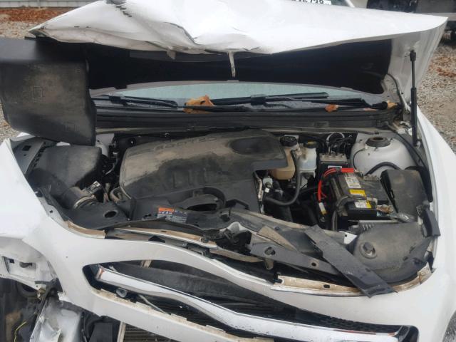 1G1ZC5EUXCF311842 - 2012 CHEVROLET MALIBU 1LT WHITE photo 7