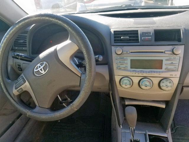 JTNBK46K473015298 - 2007 TOYOTA CAMRY LE SILVER photo 9