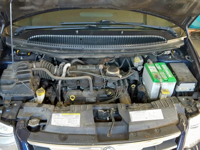 2A8GP64LX6R740213 - 2006 CHRYSLER TOWN & COU BLUE photo 7