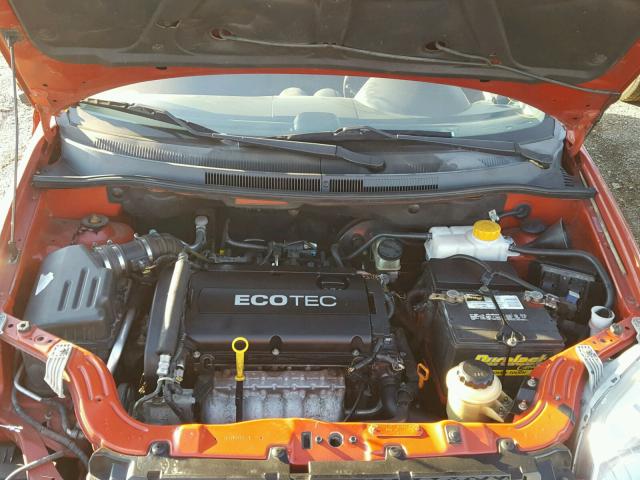 KL1TD5DE9AB102978 - 2010 CHEVROLET AVEO LS RED photo 7