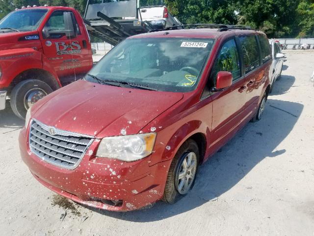 2A8HR54PX8R126258 - 2008 CHRYSLER TOWN & COU RED photo 2