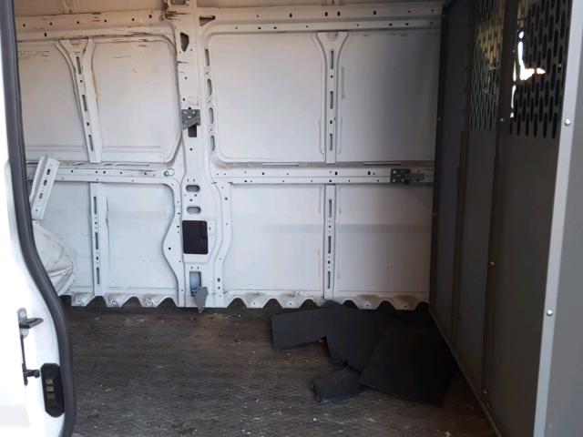 3C6TRVDG1HE547358 - 2017 RAM PROMASTER 白色 照片 6