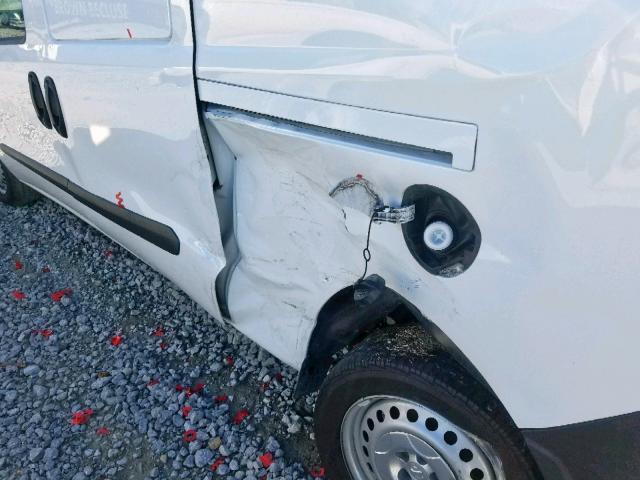 ZFBERFAB3H6D60540 - 2017 RAM PROMASTER 白色 照片 9