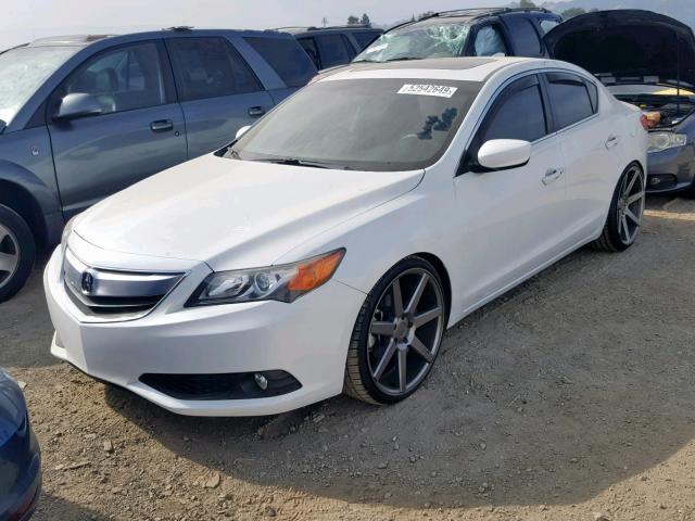 19VDE1F31FE000706 - 2015 ACURA ILX 20 WHITE photo 2