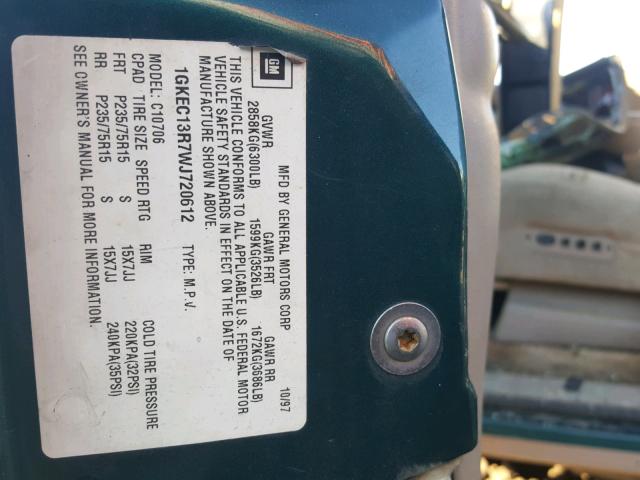 1GKEC13R7WJ720612 - 1998 GMC YUKON GREEN photo 10