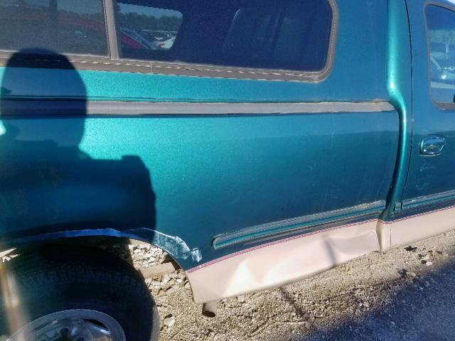 1FTDF17W4VND19766 - 1997 FORD F150 GREEN photo 9