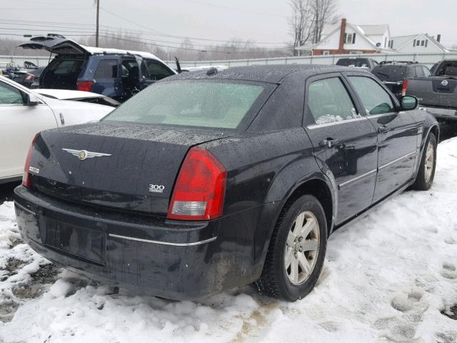 2C3KA53G86H202766 - 2006 CHRYSLER 300 TOURIN BLACK photo 4