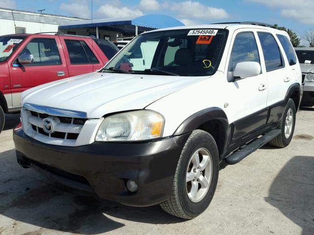 4F2YZ06116KM18296 - 2006 MAZDA TRIBUTE S WHITE photo 2