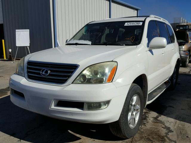 JTJBT20X640031460 - 2004 LEXUS GX 470 WHITE photo 2