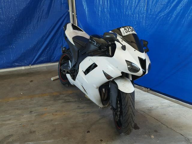 JKAZX4P177A022908 - 2007 KAWASAKI ZX600 P WHITE photo 1